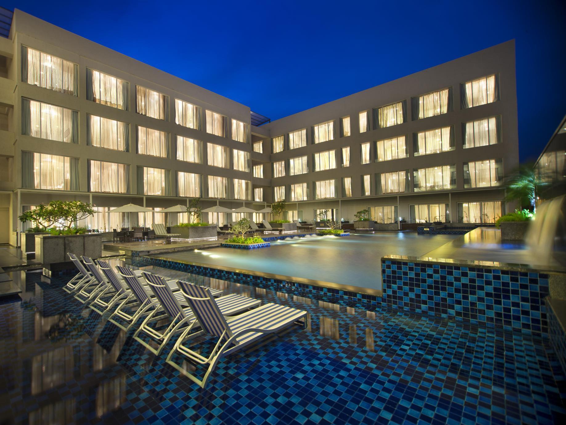 Oakwood Residence Whitefield Bangalore Bagian luar foto