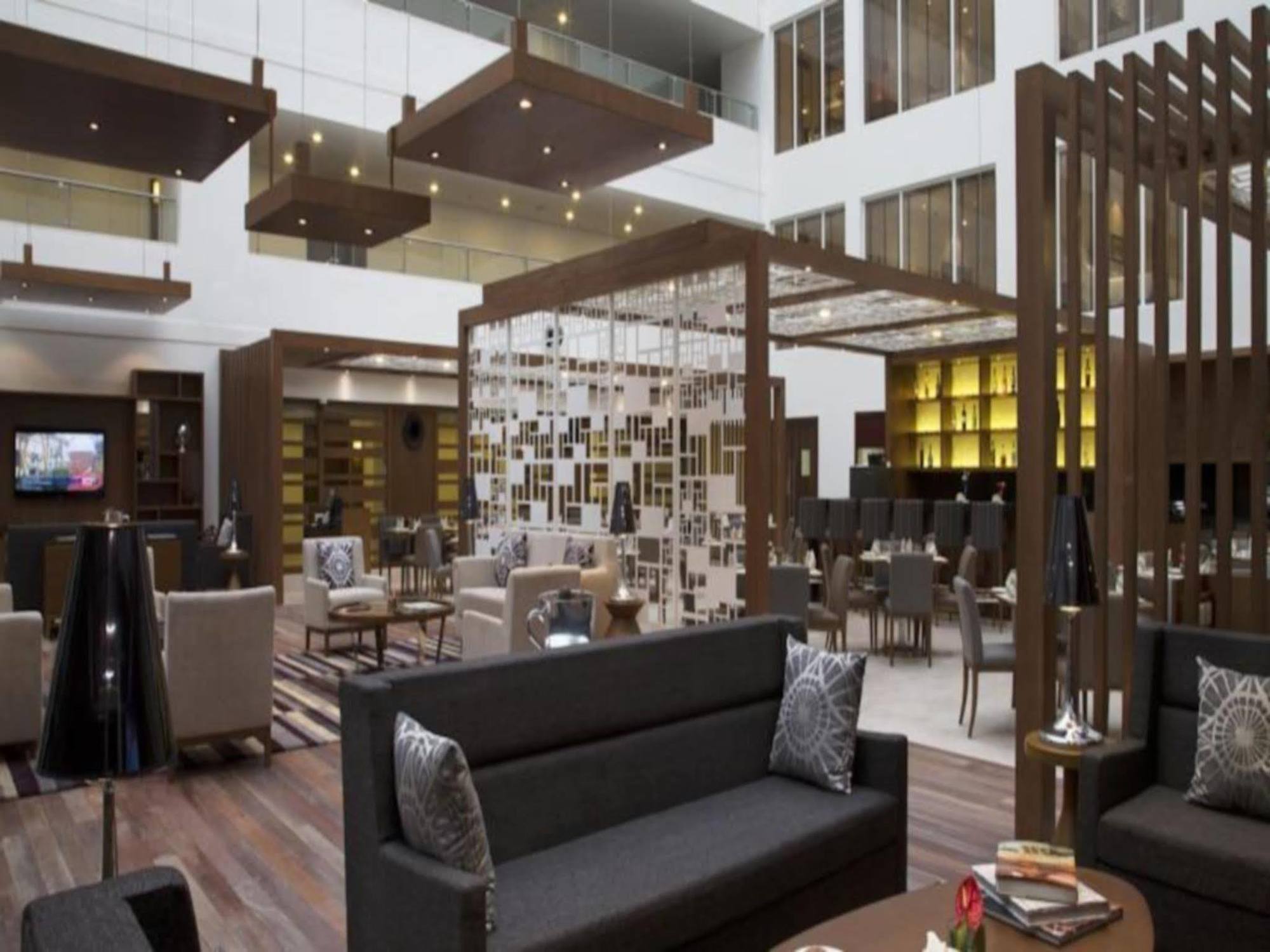 Oakwood Residence Whitefield Bangalore Bagian luar foto